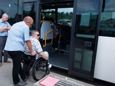 KAIP SUTEIKTI TINKAMĄ PASLAUGĄ INDIVIDUALIŲJŲ POREIKIŲ TURINČIAM ŽMOGUI